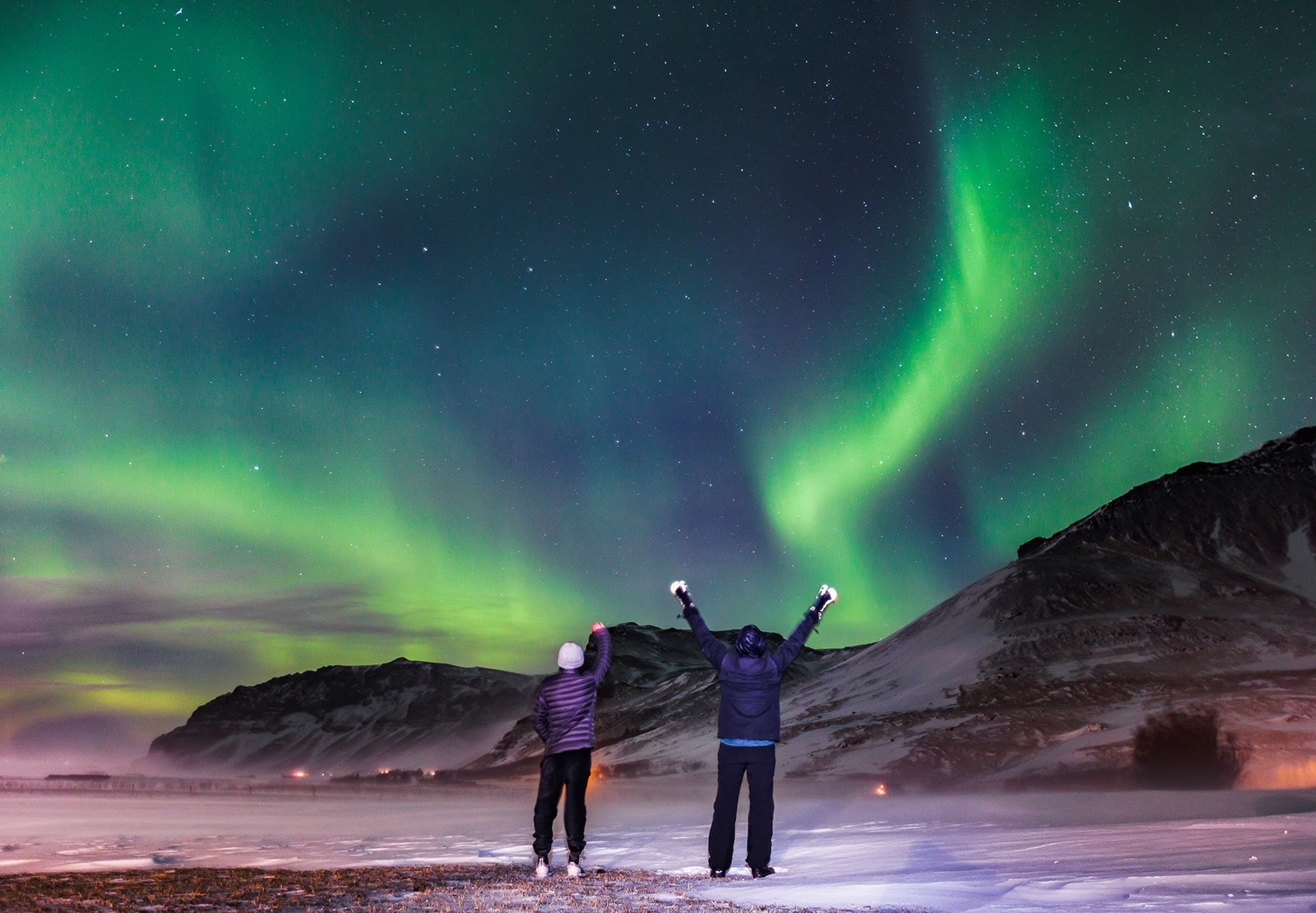 Iceland Northen Lights Tour For Adult Families 