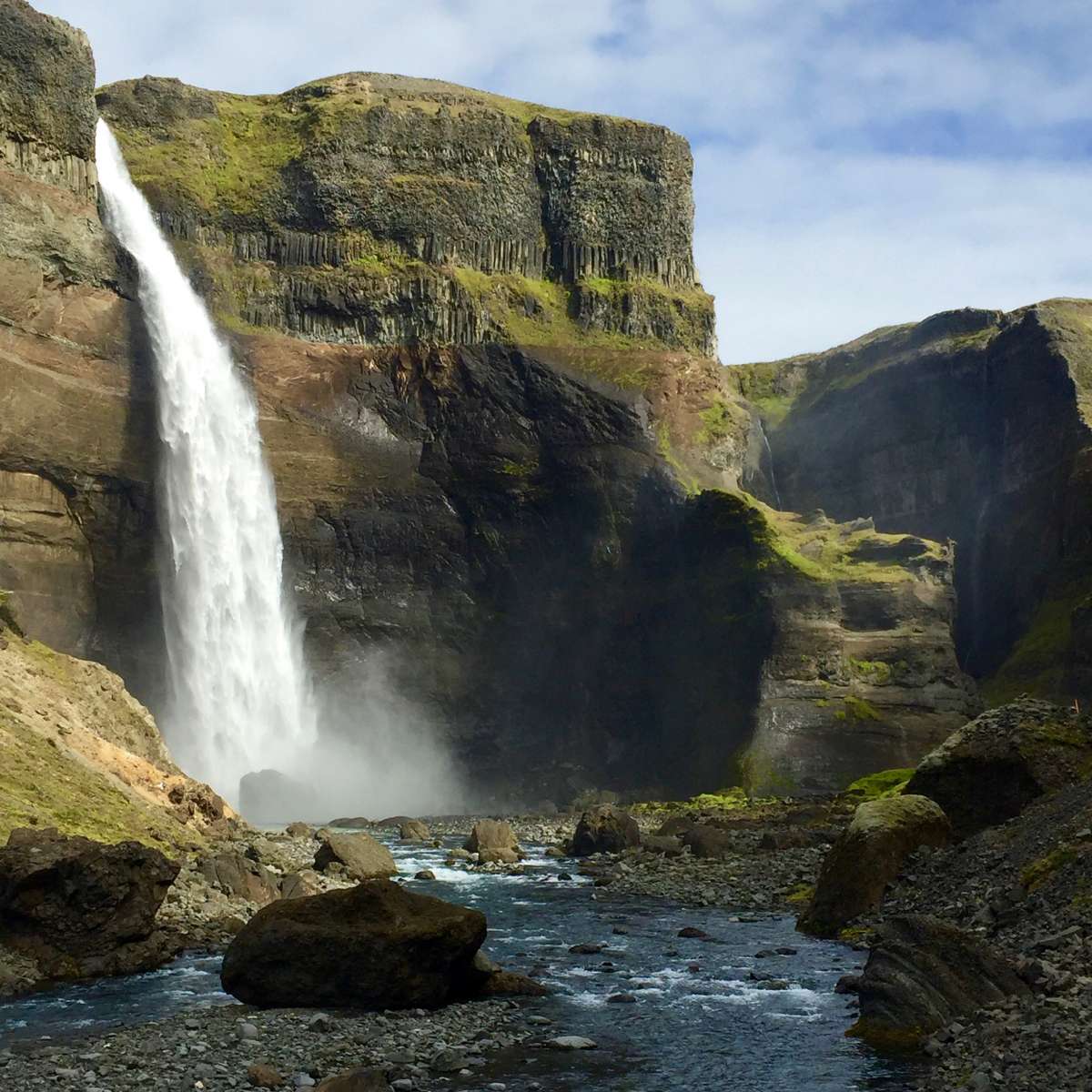 Исландия водопад Радужный