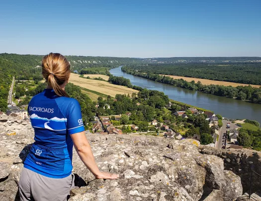 Backroads Guest Overlooking Seine River