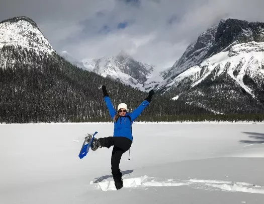 Guest Frozen Lake Canada