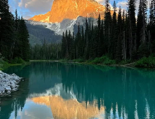 Emerald Lake reflecting mountain