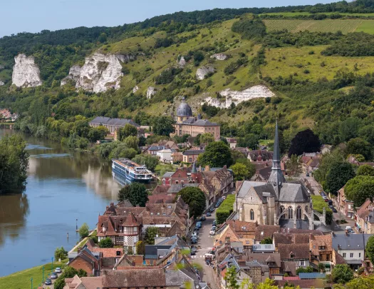 french town in the countryside