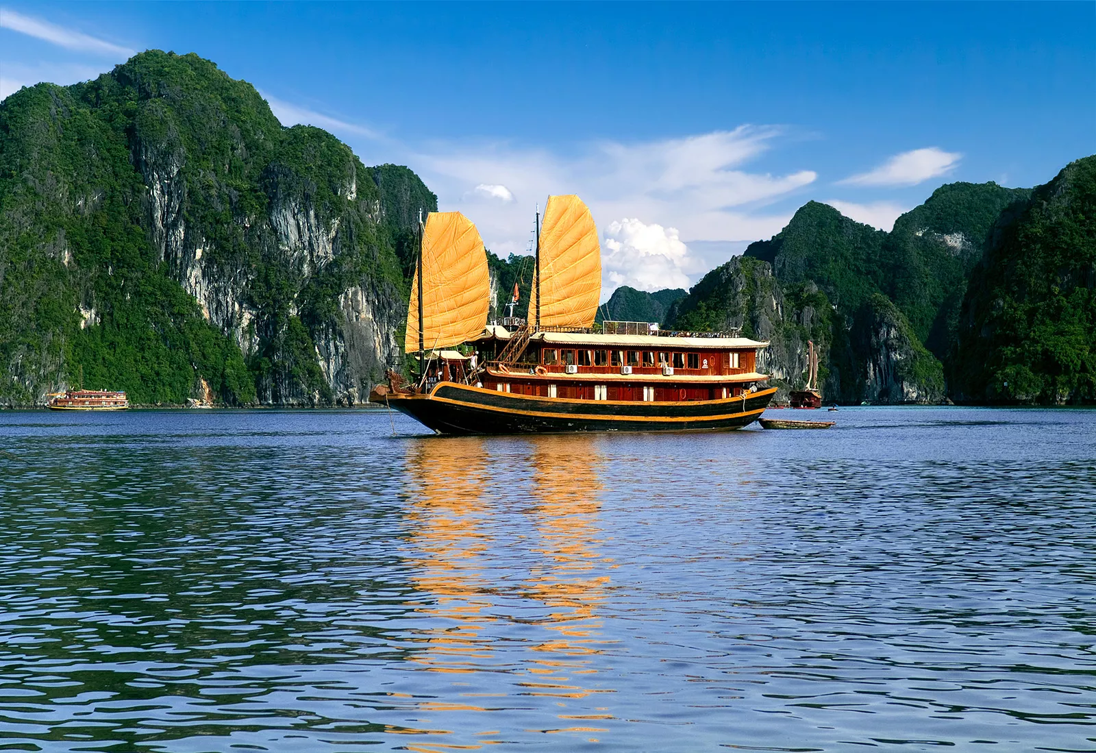 Vietnamese Sailboat in the Gulf