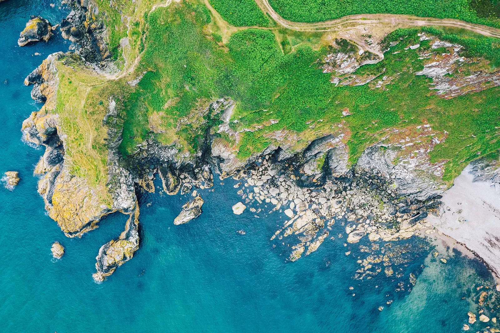 Sky view of a coast next to the ocean